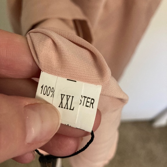 Strawberry Pinup romper Retro Stage! Pink! Viva Las Vegas. NWT. With pockets!! - Picture 8 of 11